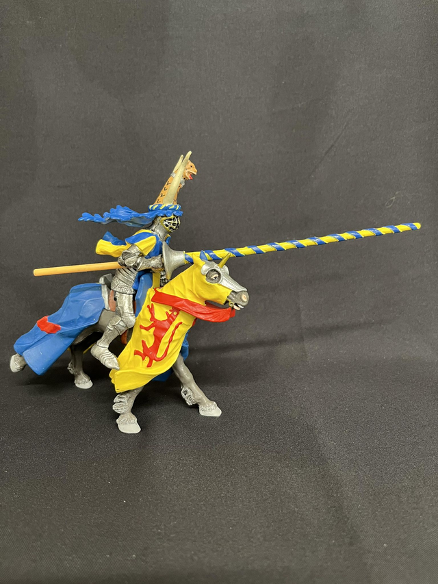 Cheval de guerre et son cavalier