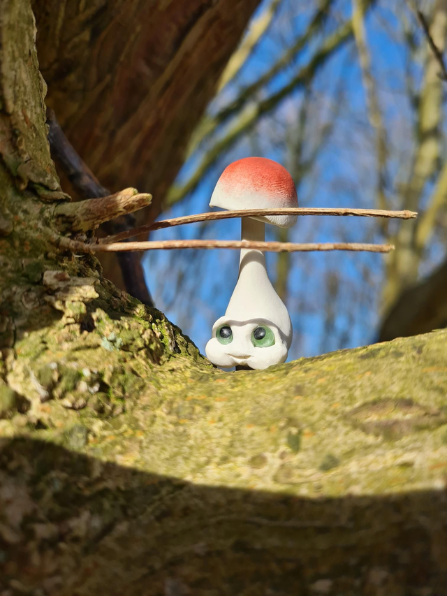 White Mushroom bookmarker