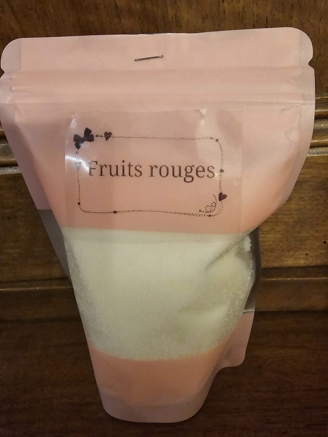 Poudres d’aspirateur sachet de 200 g.