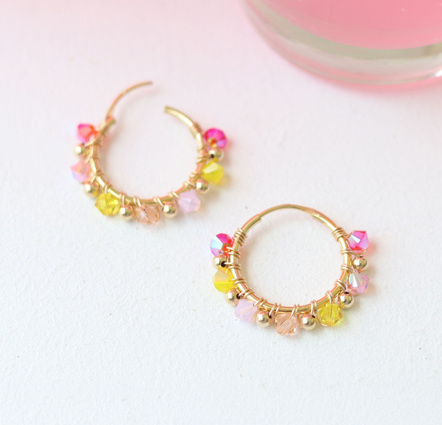 Petites créoles PINK LIMONADE - Créoles en Plaqué Or 3 microns, perles en crystal et Gold Filled 14k (Or Laminé)