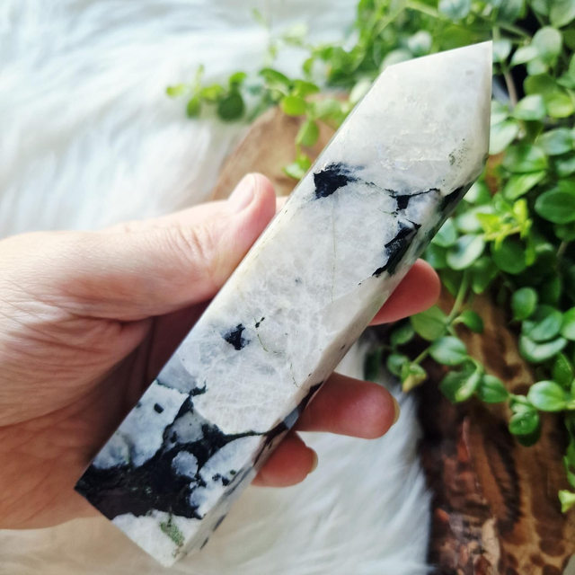 Rainbow moonstone point