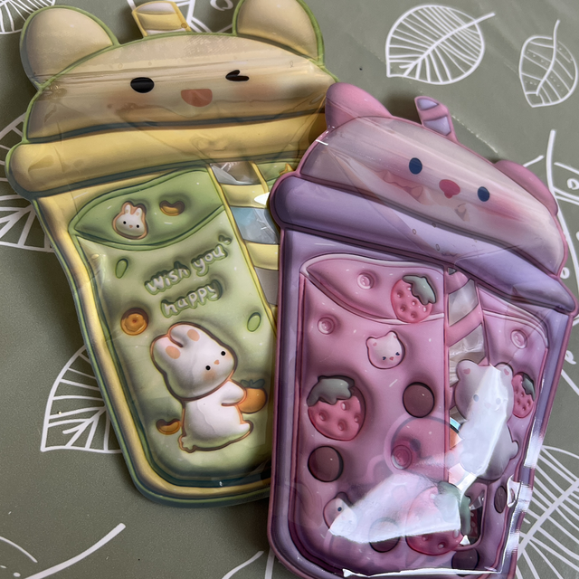 Petite pochette surprise