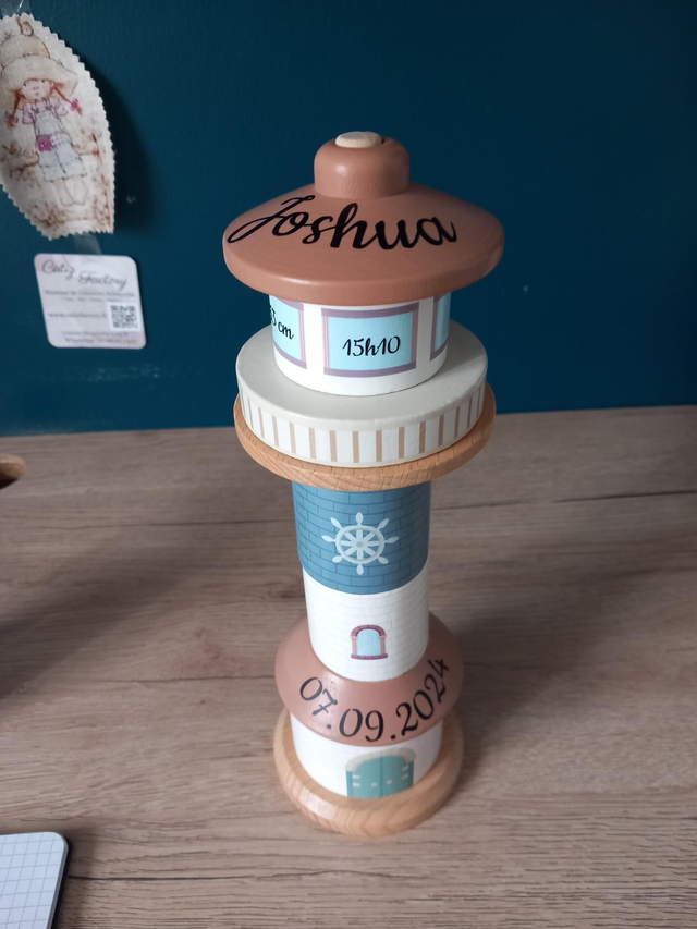 Tour à empiler personnalisable