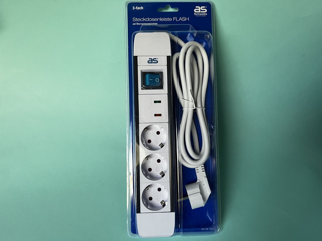 3-fach Überspannungssteckdosenleiste