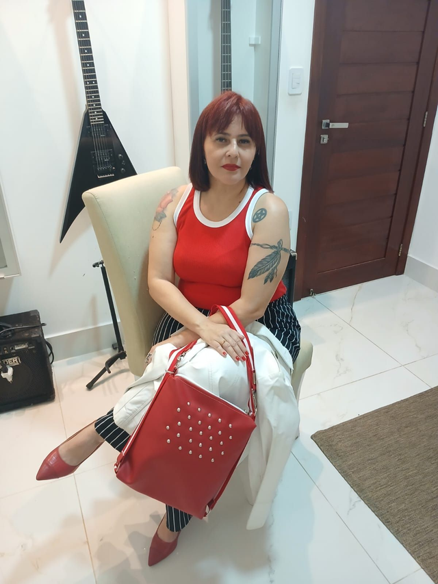BOLSA MOCHILA  TANTANA TACHINHAS VERMELHA