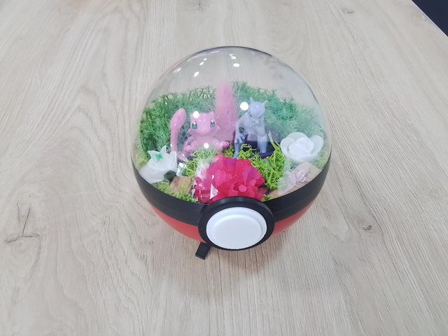 Pokéball 12cm lumineuse 