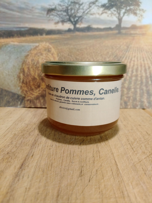 Confiture de Pomme et Cannelle Cuite en chaudron de cuivre comme d'antan.