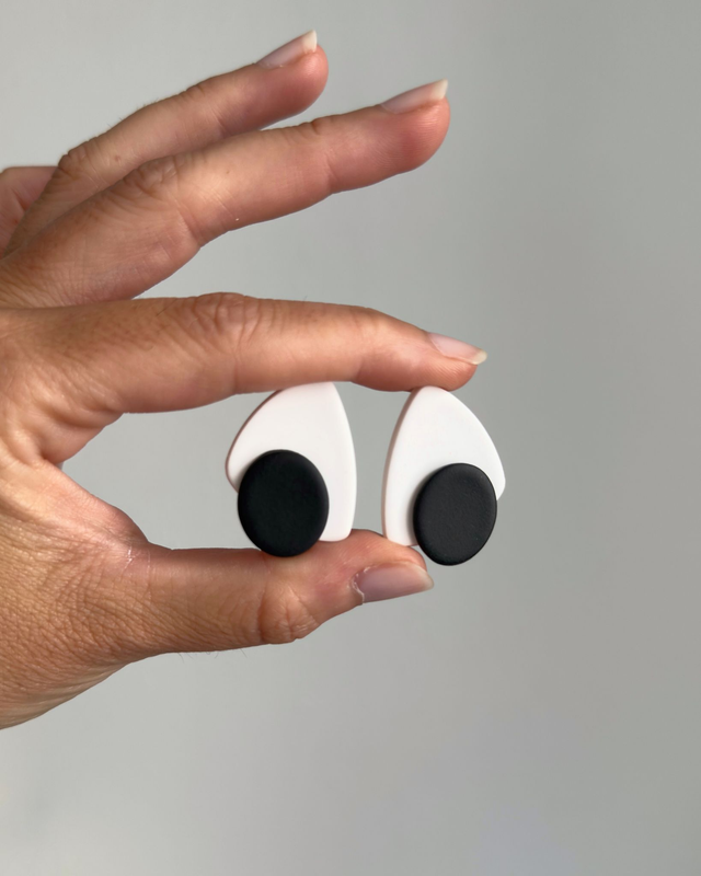 Txiki blanco y negro