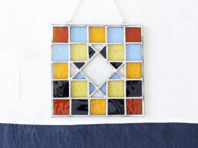🟨 Suncatcher "Quadrum" en vitrail
