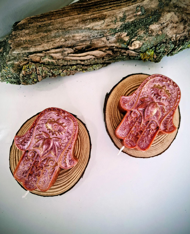 VELA MIEL MANO FATIMA  CON BASE