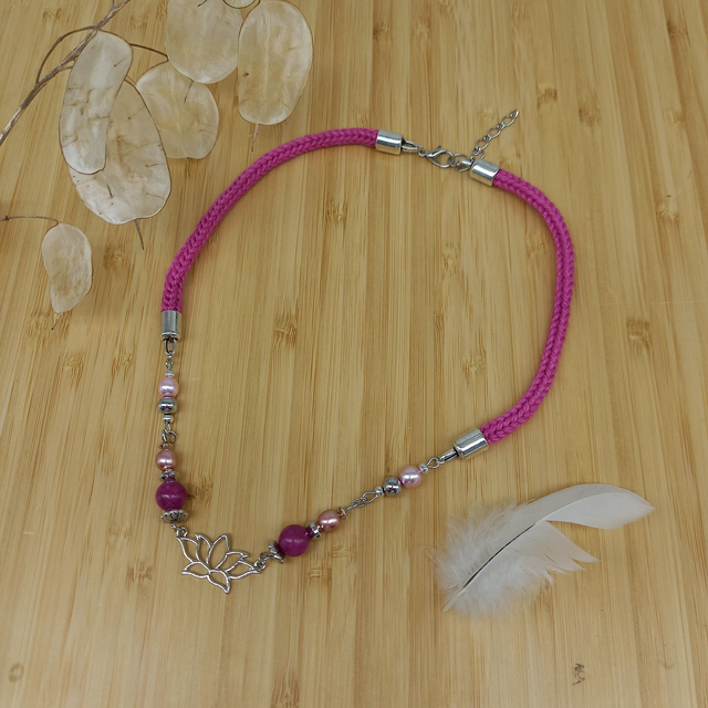 Parure rose et argentée - Collier ras de cou Fleur de lotus