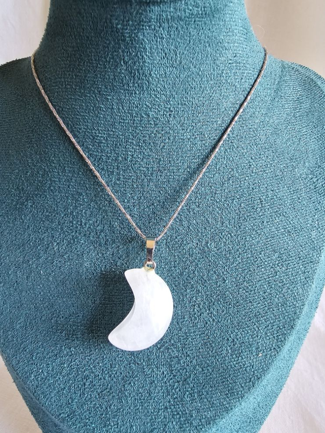 pendentif cristal de roche