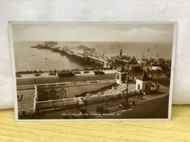 Brighton, The Palace Pier and Aquarium, Sussex, Posted 1935 Norman Postcard. Our Ref no.R69 £2.25
