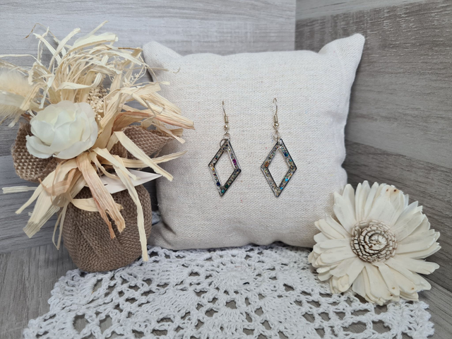 Boucles d&#039;oreilles lozange paillettes bleues vertes Légères Et Hypoallergénique