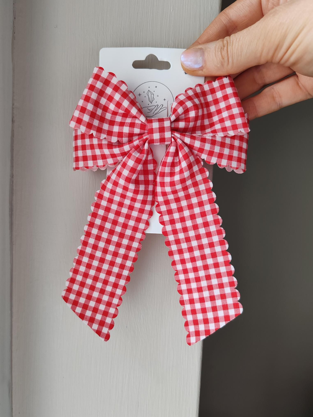 Red gingham hairbow