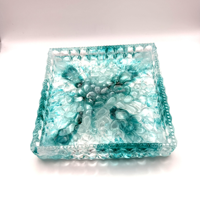 Plateau Diamant carré nuances de turquoise et de blanc