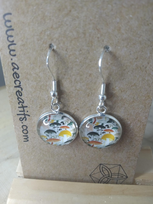 Boucles d&#039;oreilles cabochons champignons 