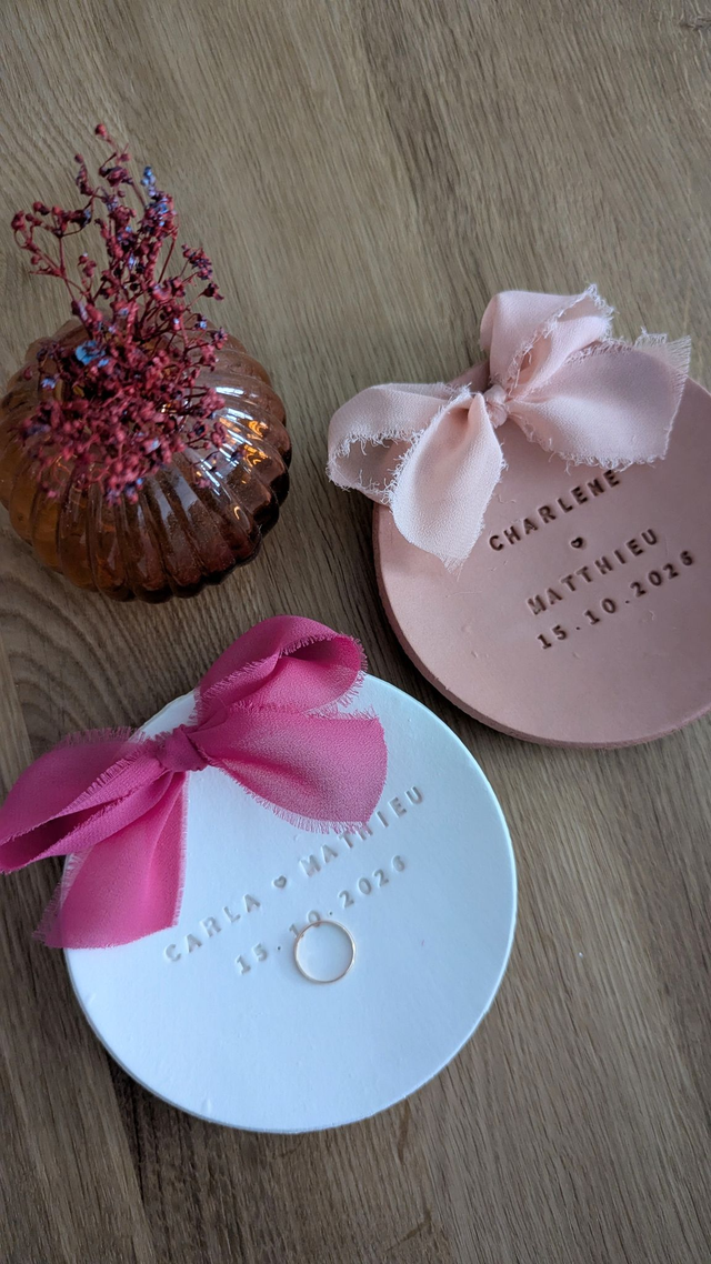 Coupelle à alliances en argile