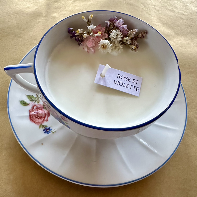Bougie BRIORD - Parfum Rose et Violette - Tasse et sous tasse  Anciennes