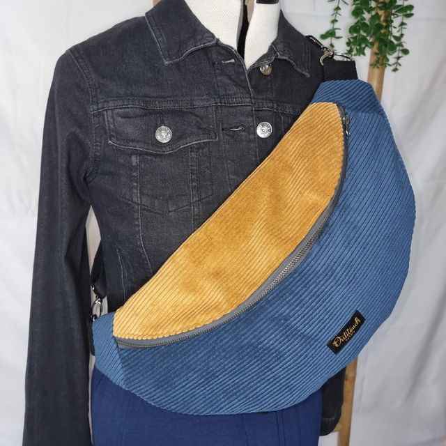 Sac banane en velours côtelé 