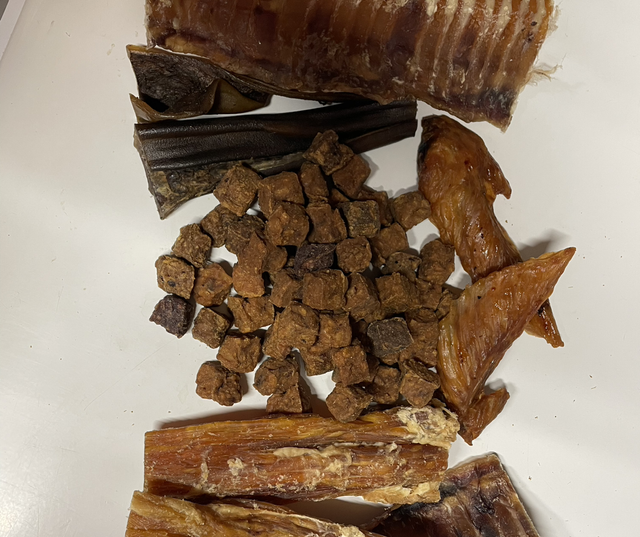 £10 random selection