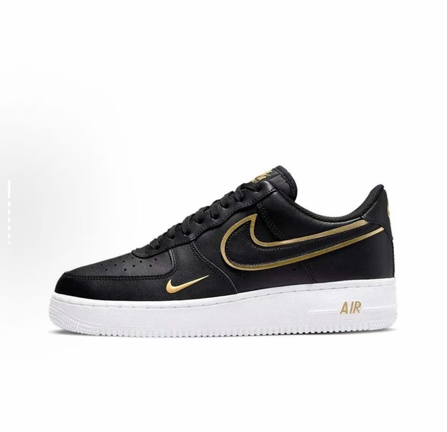 Nike Air Force 1 (Vendu sans la boîte )