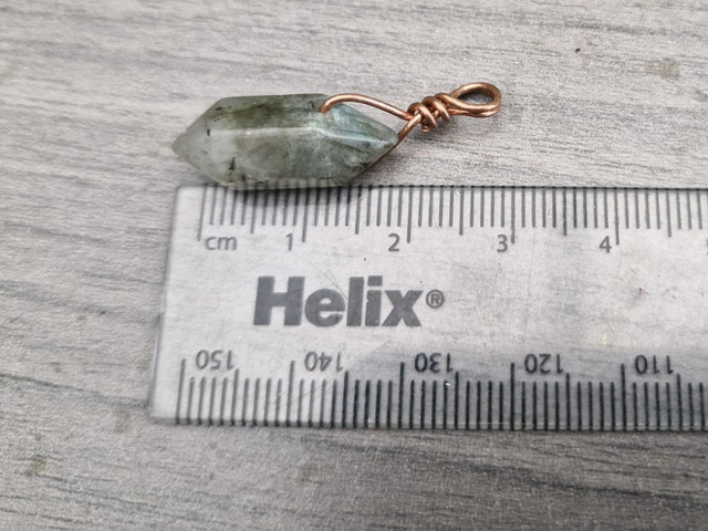 Labradorite pendant small