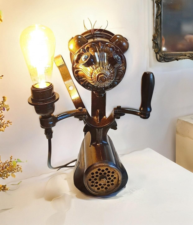 Drôle de Souris, Lampe d'ambiance déco à poser, Lampe personnage esprit steampunk, vintage - Artisanat Français