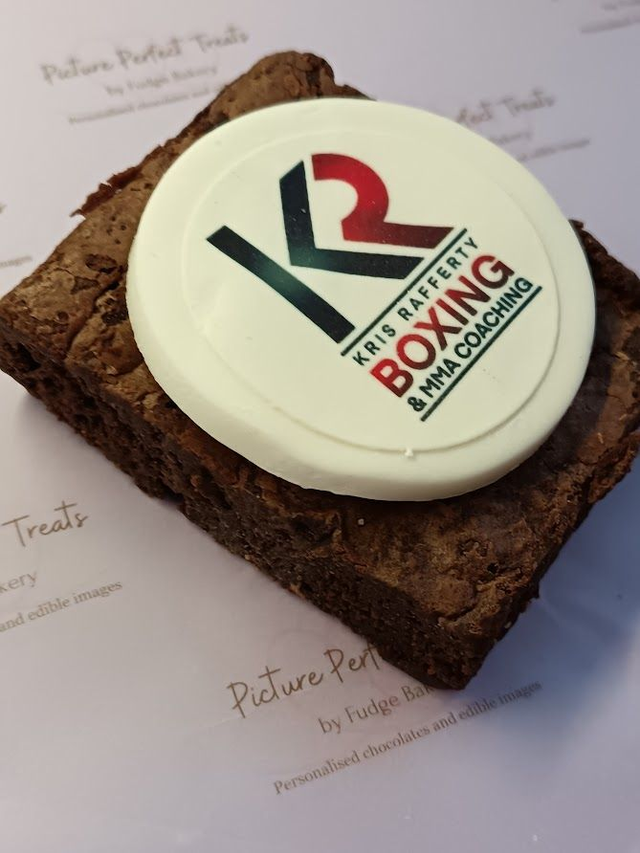 Logo topped Brownies