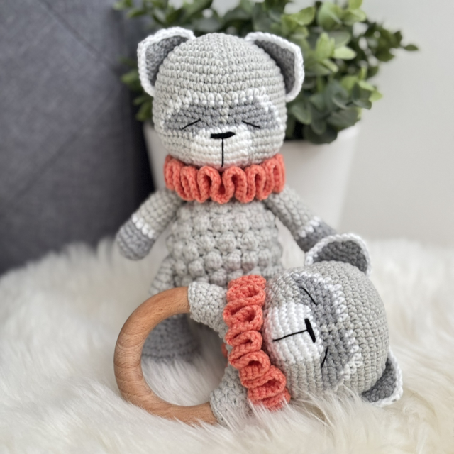 Doudou Raton laveur + Hochet