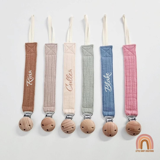 Muslin pacifier clip