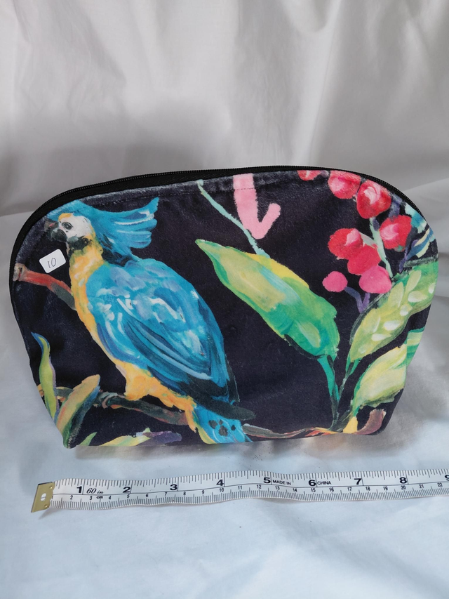 Parrot bag