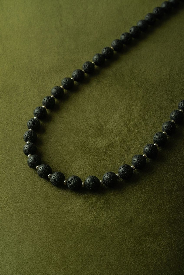 Collier pierre de lave