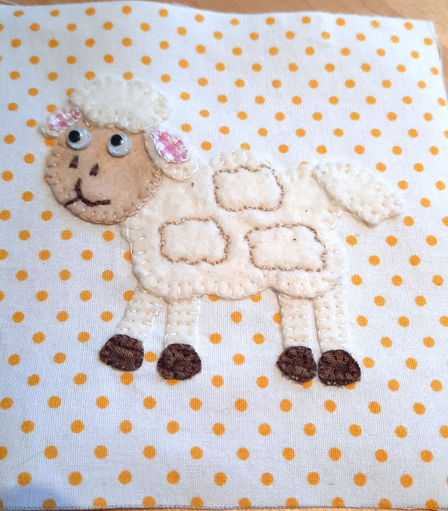 Blij schaapje/ Happy Sheep