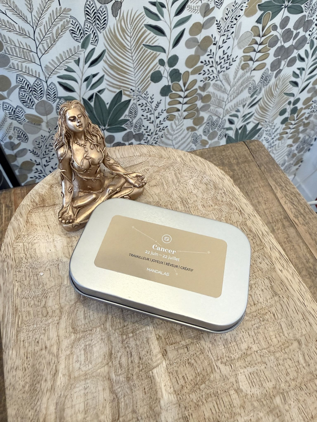 Box Astro Cancer - Pierre de lune, calcédoine, obsidienne