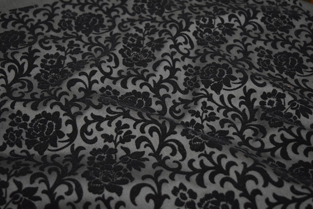 Mantilla terciopelo labrado dis. 009