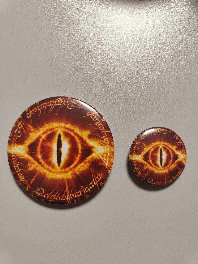 Saurons Auge Button 