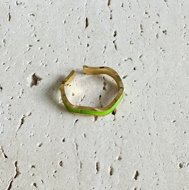 Ring groen goud