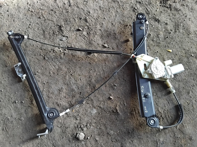 Lève-vitre avant conducteur 