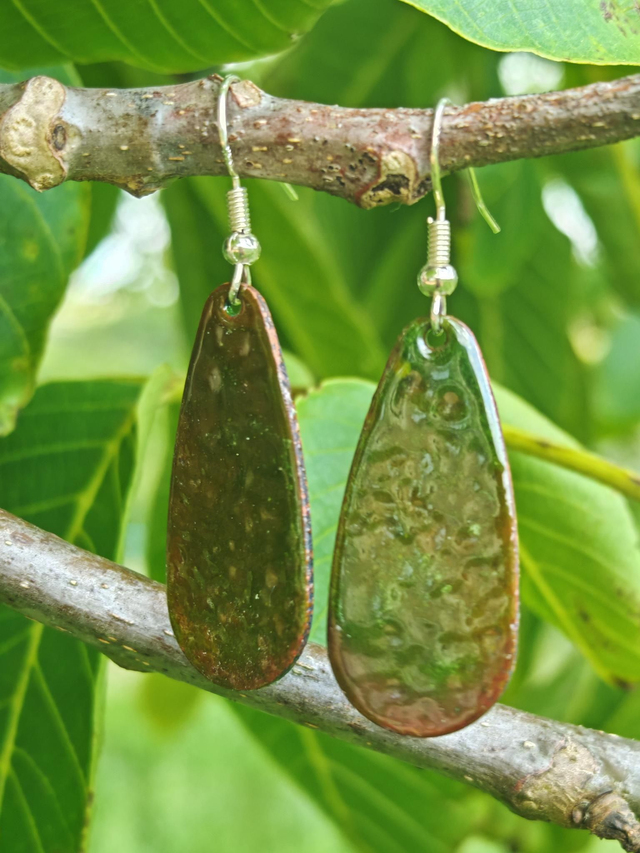 Gouttes de lumière, Boucles d'oreilles émail