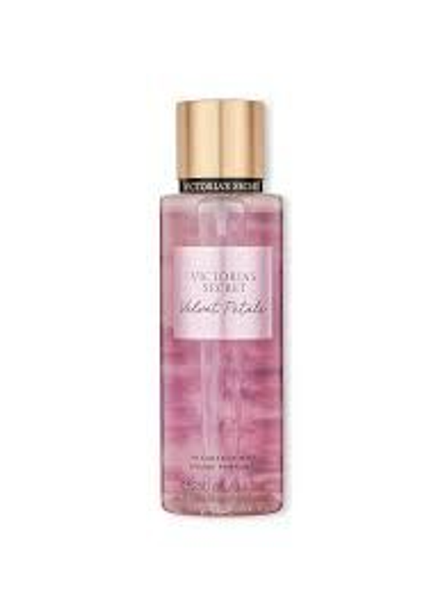 Victoria's Secret body spray Velvet Petals