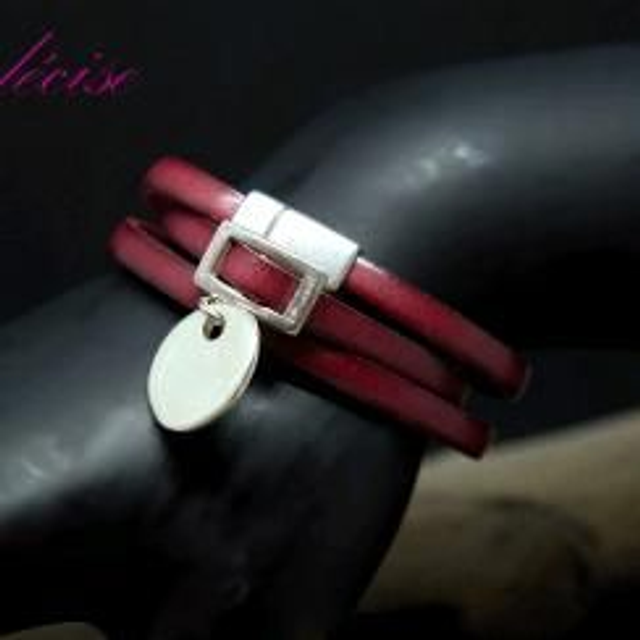 Bracelet 3 tours en cuir rouge