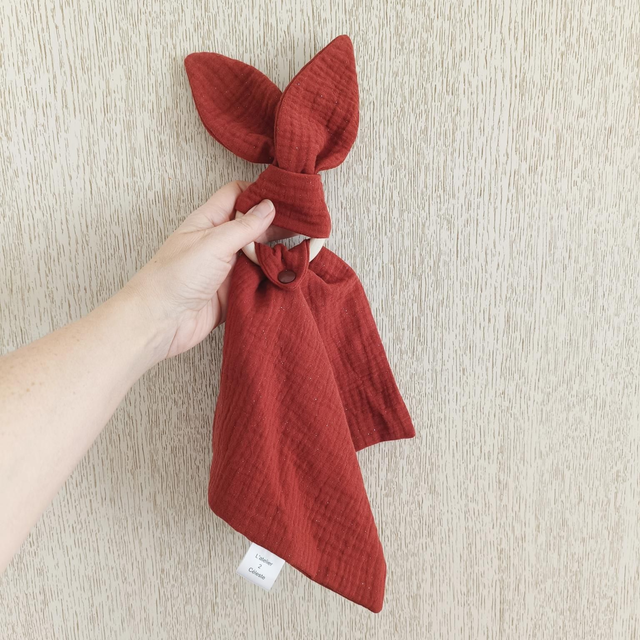 Doudou 3 en 1 Bordeau 