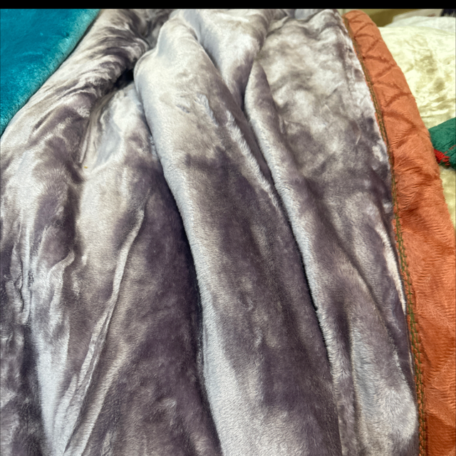 Couvertures polaire doublé 200/240 4 kg couleur mauve unie