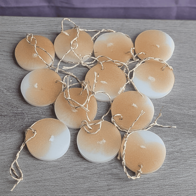 12 Suspensions de Noël en résine époxy personnalisables | couleurs blanc - or 