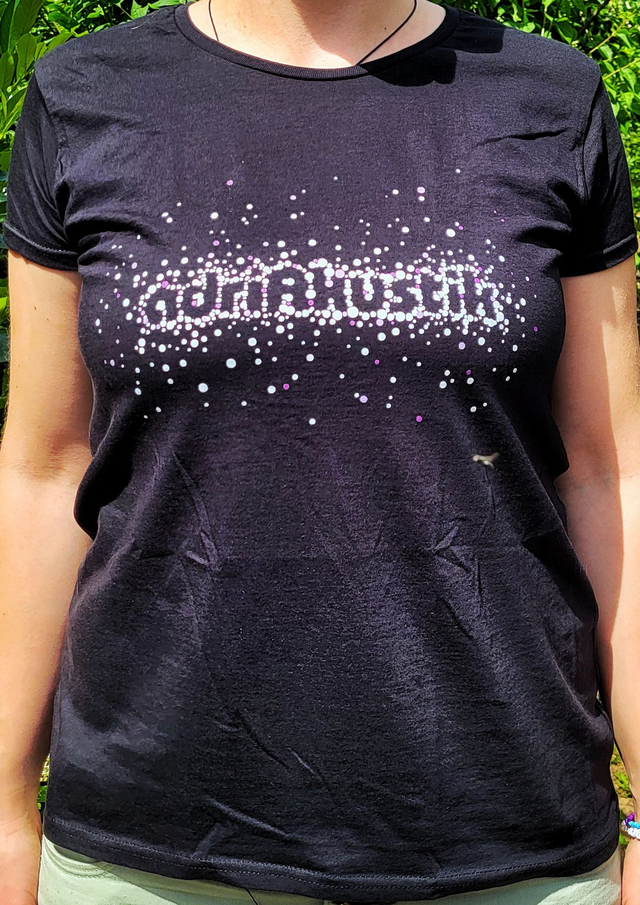 T-Shirt 2024 schwarz female