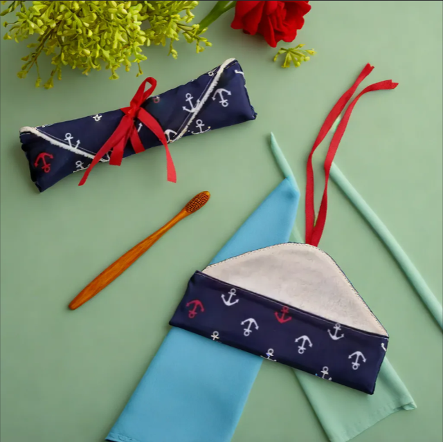 Pochette de toilette