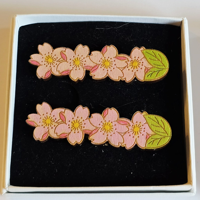 Kirsikankukka pinnit 2 kpl