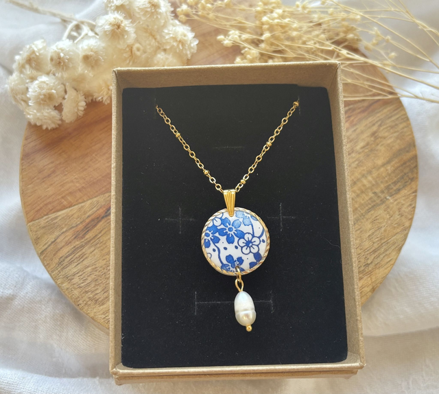 Collier - SAPHIR - fleur