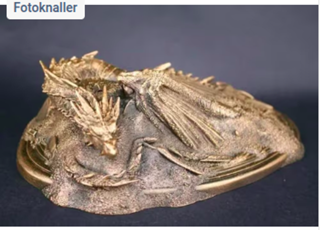 Lord of the Rings beeldje Smaug skelet (20cm)